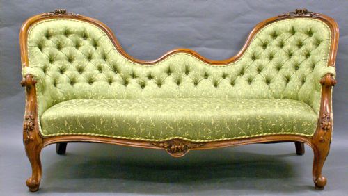 A Superb Quality Victorian Walnut Sofa