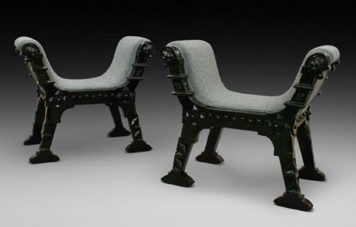 A PAIR OF AESTHETIC MOVEMENT WINDOW SEATS - ADDITIONAL PHOTO 3