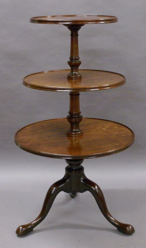 A FINE GEORGE III MAHOGANY DUMB WAITER - ADDITIONAL PHOTO 2