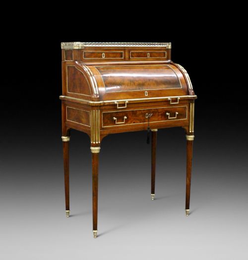 A Fine Quality Napoleon III Cylinder Bureau