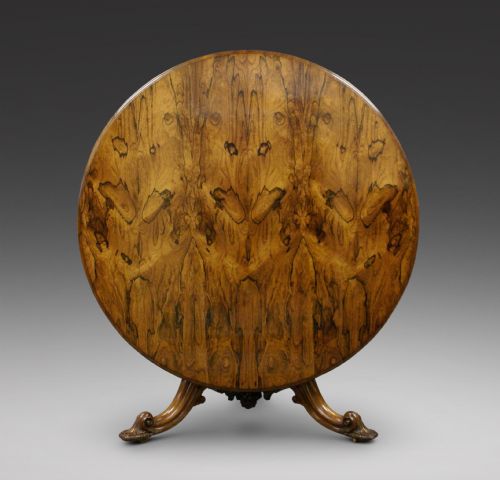 a superb large rosewood centre table - CATEGORY: ANTIQUE TABLES - DATED 1850