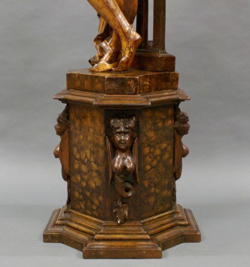 A LARGE BEAUTIFULLY CARVED FIGURE OF A YOUNG WOMAN - ADDITIONAL PHOTO 4
