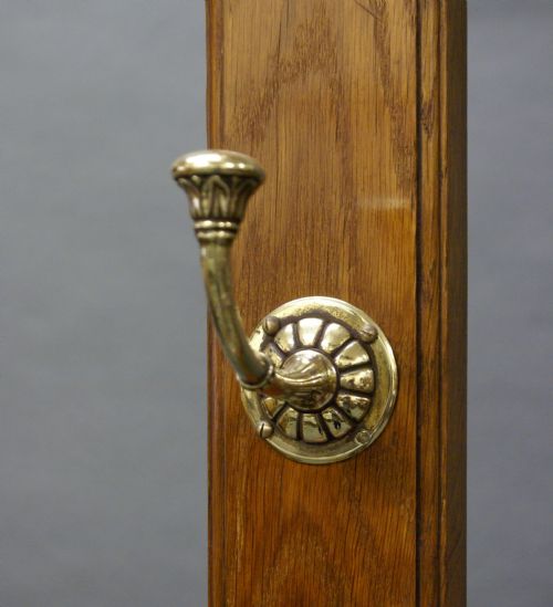 A VICTORIAN OAK HALL STAND - ADDITIONAL PHOTO 5