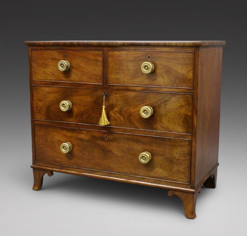A Late Regency Mahogany Chest of Drawers