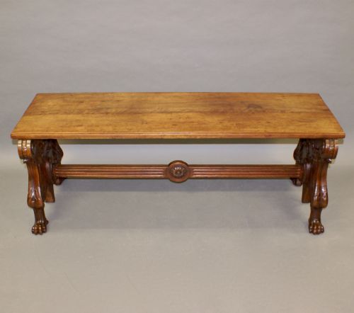 AN IMPRESSIVE ITALIAN CARVED WALNUT HALL BENCH - ADDITIONAL PHOTO 2