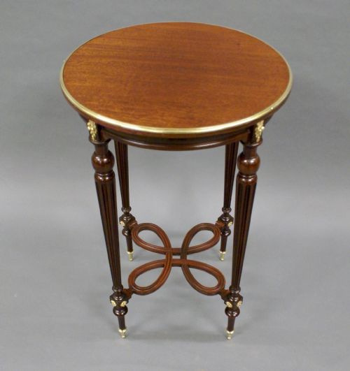 fig 1. Mahogany gueridon by Mellier and Co, London