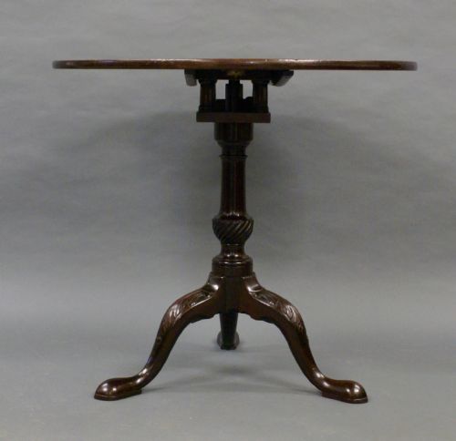 A GEORGIAN CARVED TRIPOD TABLE - ADDITIONAL PHOTO 4