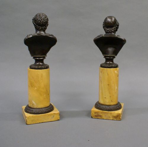A PAIR OF BRONZE BUSTS OF CLASSICAL PHILOSOPHERS - ADDITIONAL PHOTO 3