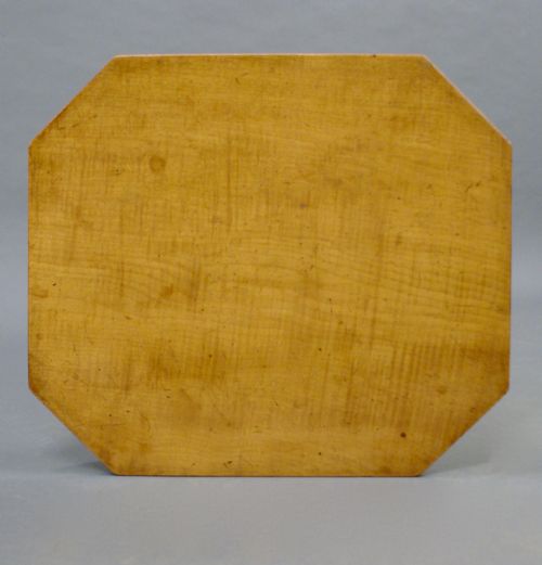 A FINE REGENCY SATINWOOD TRIPOD TABLE - ADDITIONAL PHOTO 3