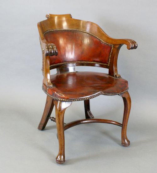 A WALNUT AND LEATHER ARM CHAIR - ADDITIONAL PHOTO 2