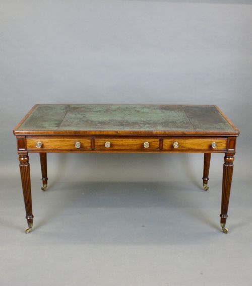 A FINE GEORGE III PERIOD ROSEWOOD WRITING TABLE - ADDITIONAL PHOTO 5