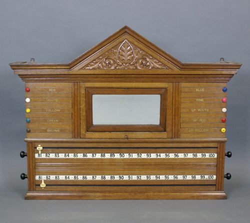 A QUALITY PALE OAK SNOOKER SCOREBOARD - ADDITIONAL PHOTO 1