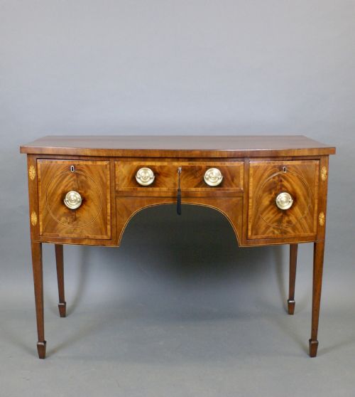 A GEORGE III FLAME MAHOGANY SIDEBOARD - ADDITIONAL PHOTO 1