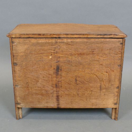 A 19THC MINIATURE FRENCH COMMODE - ADDITIONAL PHOTO 4