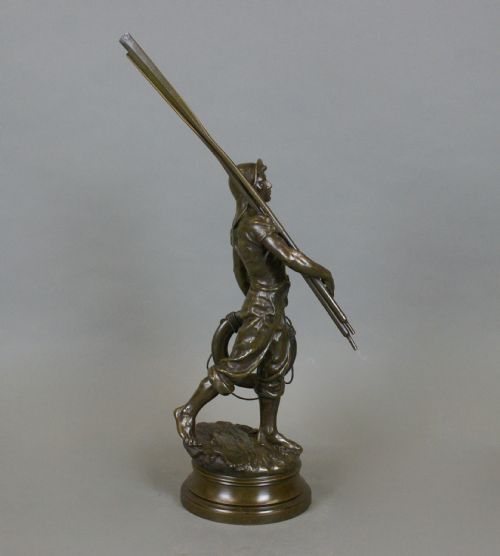 A 19TH CENTURY FRENCH BRONZE FIGURE OF A BOATMAN - ADDITIONAL PHOTO 4