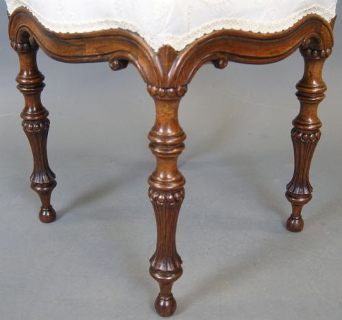 AN UNUSUAL 19TH CENTURY ROSEWOOD STOOL - ADDITIONAL PHOTO 2
