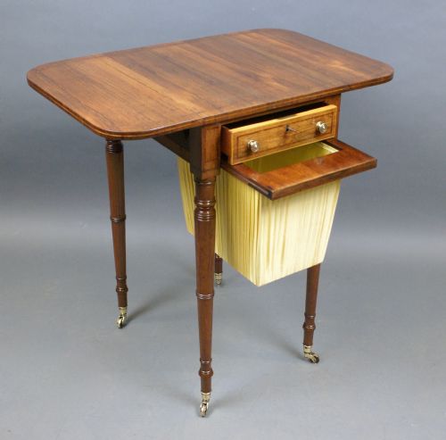 AN ATTRACTIVE GEORGE IV ROSEWOOD WORK TABLE - ADDITIONAL PHOTO 5