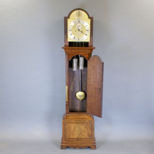 A FINE MAHOGANY LONG CASE CLOCK - ADDITIONAL PHOTO 2