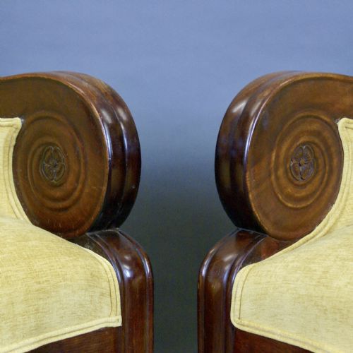 AN IMPRESSIVE PAIR OF LIBRARY ARM CHAIRS - ADDITIONAL PHOTO 5