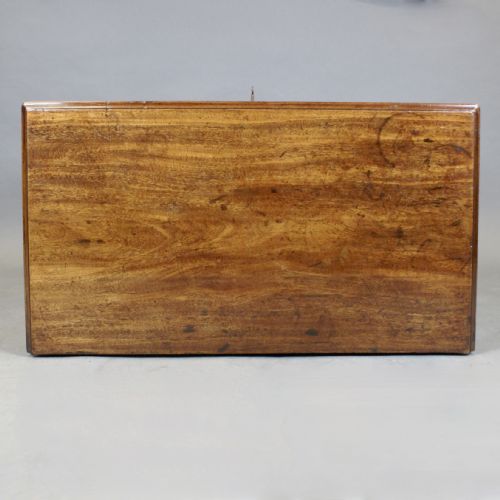 A GEORGIAN CHEST IN VERY ORIGINAL CONDITION - ADDITIONAL PHOTO 3
