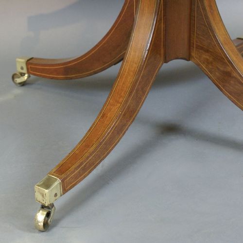 AN ELEGANT GEORGIAN MAHOGANY DRUM TABLE - ADDITIONAL PHOTO 4