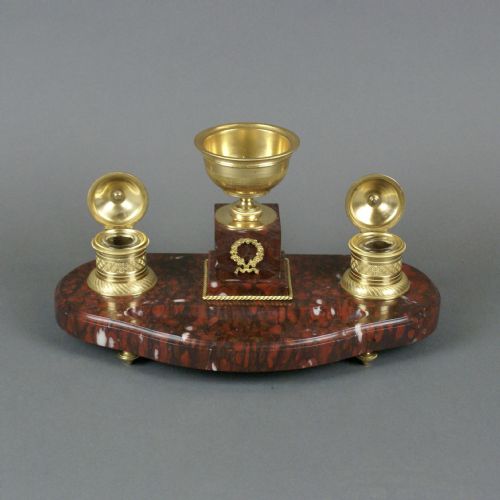 A FRENCH MARBLE AND ORMOLU INK STAND - ADDITIONAL PHOTO 4