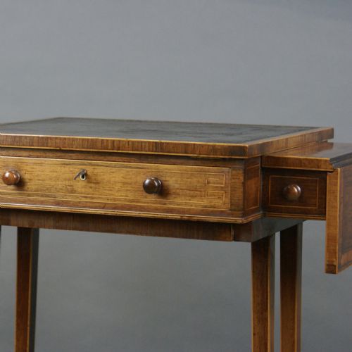 A SMALL REGENCY ROSEWOOD WRITING TABLE - ADDITIONAL PHOTO 4