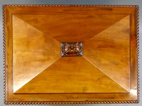 A VERY LARGE REGENCY SARCOPHAGUS WINE COOLER - ADDITIONAL PHOTO 5