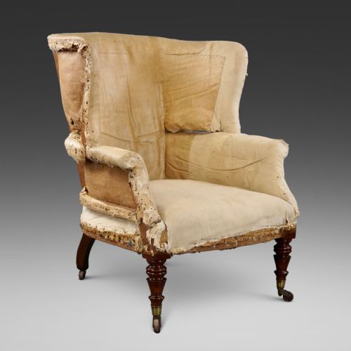 A Good Quality Victorian Walnut Arm Chair