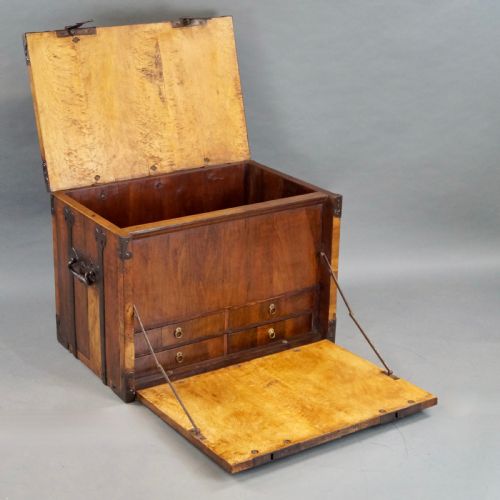 18TH CENTURY WALNUT STRONG BOX - ADDITIONAL PHOTO 1
