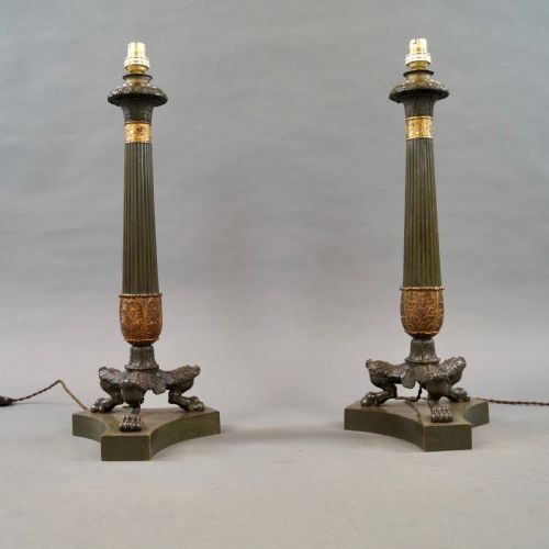 A FINE PAIR OF BRONZE ORMOLU TABLE LAMPS - ADDITIONAL PHOTO 5