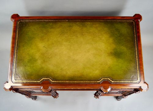 A SUPERB CHIPPENDALE DESIGN MAHOGANY GOTHIC REVIVAL DESK - ADDITIONAL PHOTO 2