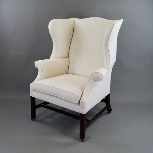 A LARGE GEORGE III MAHOGANY WING CHAIR - ADDITIONAL PHOTO 1