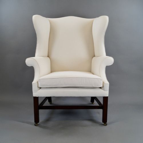 A LARGE GEORGE III MAHOGANY WING CHAIR - ADDITIONAL PHOTO 2