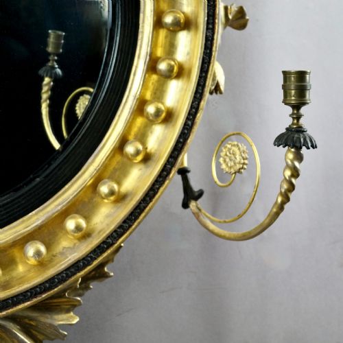 A RARE REGENCY CONVEX GILT WOOD MIRROR - ADDITIONAL PHOTO 4
