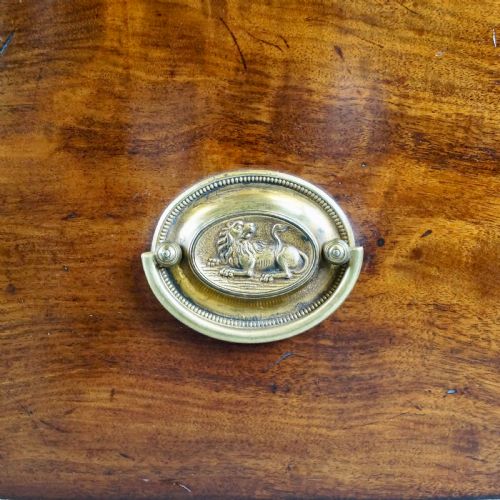 A GEORGE III MAHOGANY BOWFRONTED CHEST OF DRAWERS - ADDITIONAL PHOTO 2
