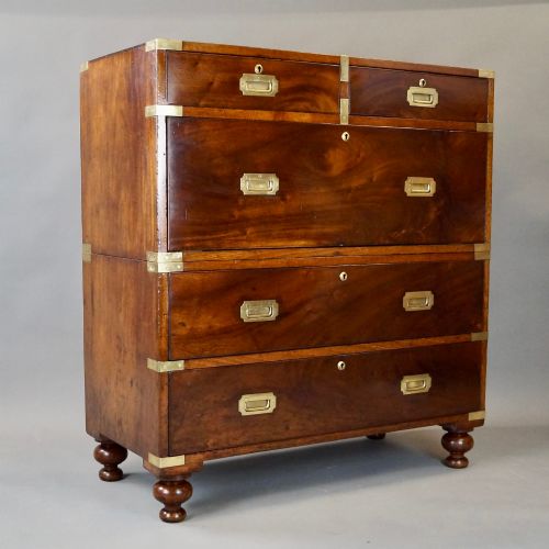 A PARTICULARLY APPEALING MAHOGANY MILITARY CHEST - ADDITIONAL PHOTO 5