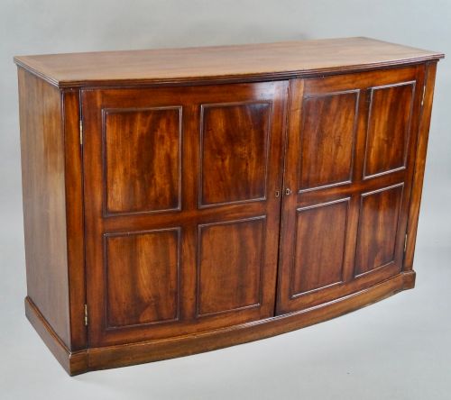 AN UNUSUAL GEORGE III BOWFRONTED CUPBOARD - ADDITIONAL PHOTO 1