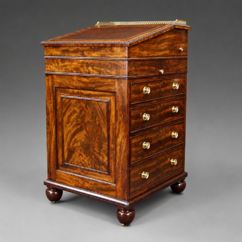A Fine Gillows Flame Mahogany Davenport