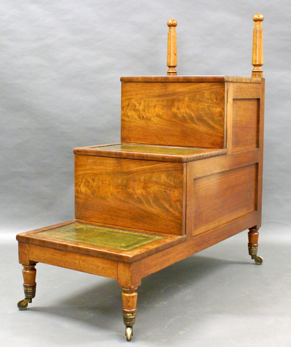 A late Regency 3 step commode.