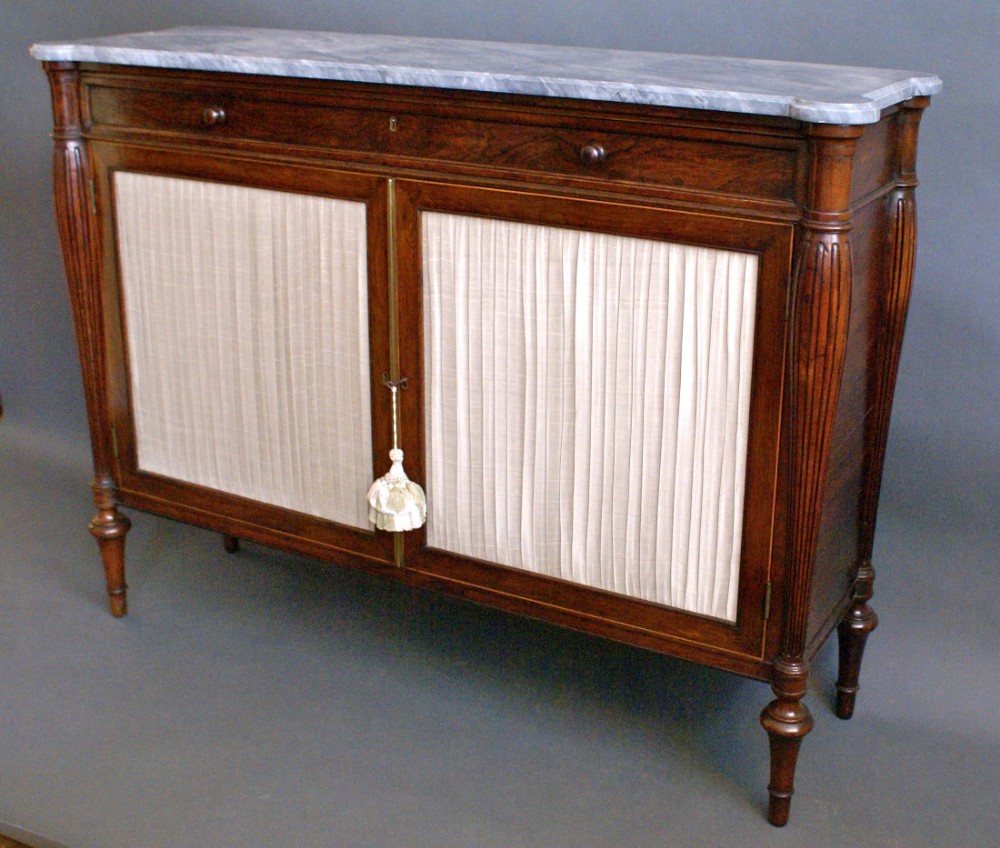 A George IV rosewood cabinet