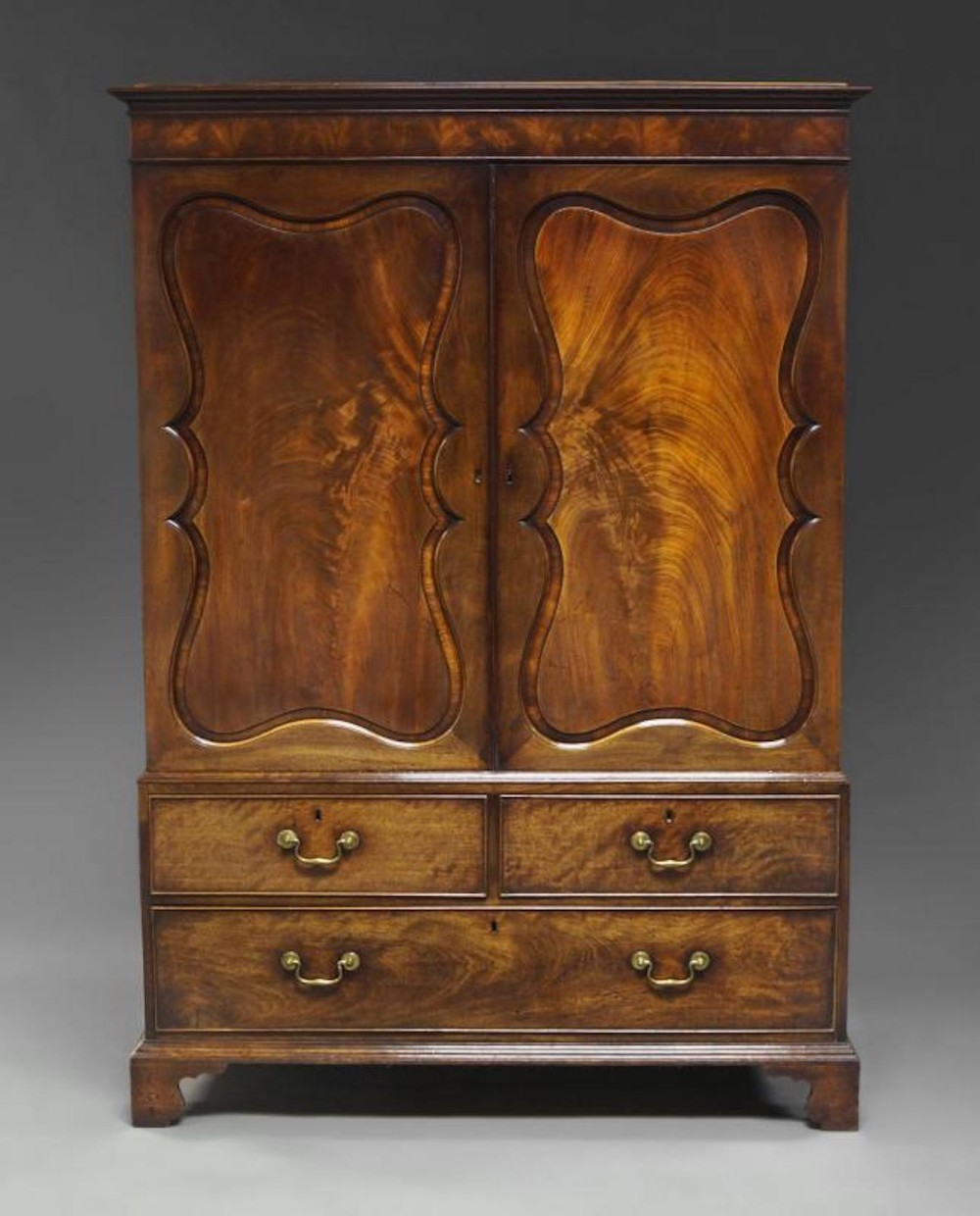 A superb Chippendale period linen press