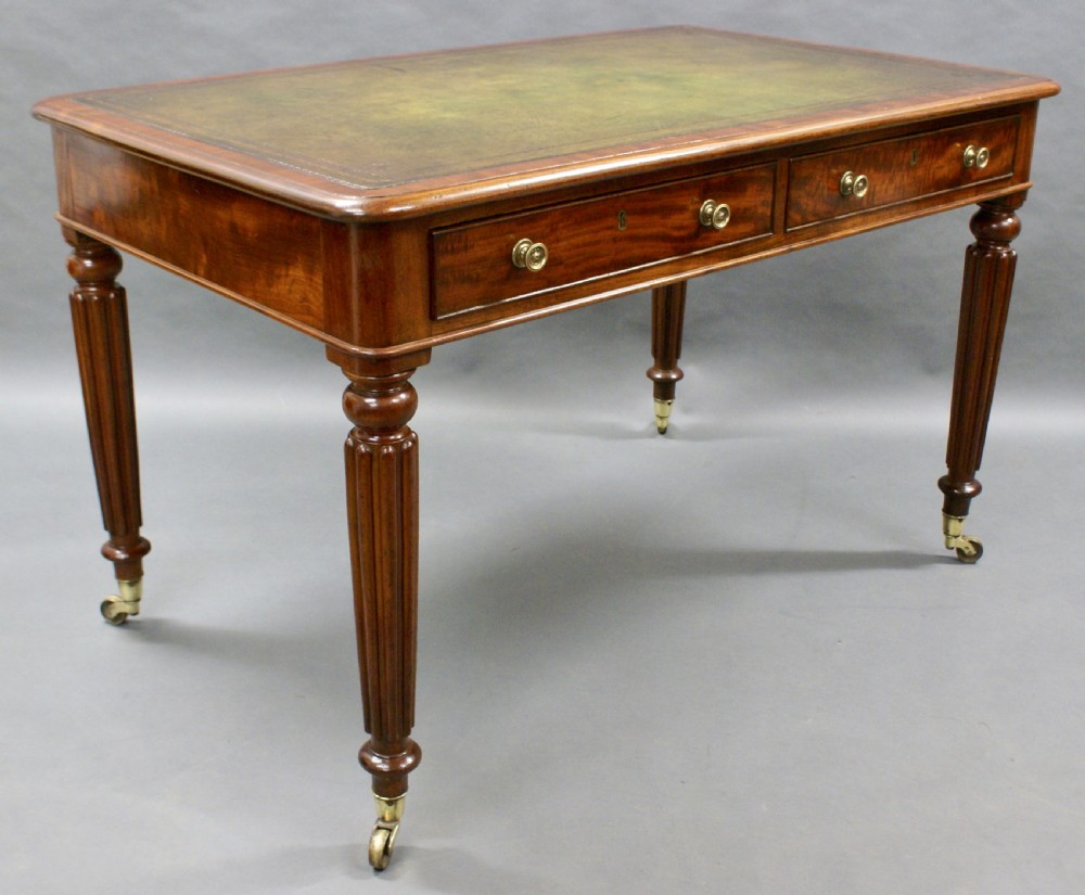 A fine quality mahogany writing table