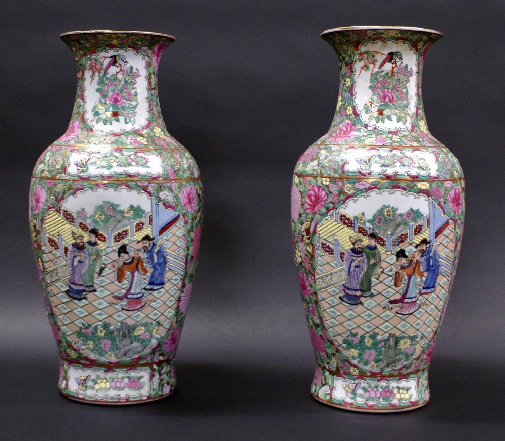  A Pair of 19th Century Canton Famille Rose Vases