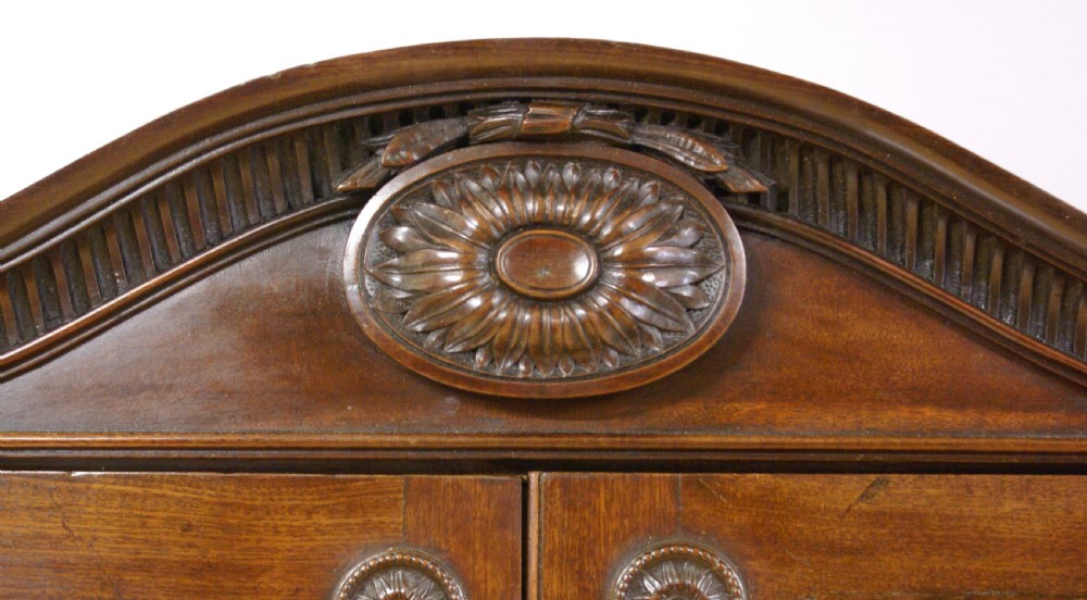 A fine Georgian mahogany breakfront bookcase View III