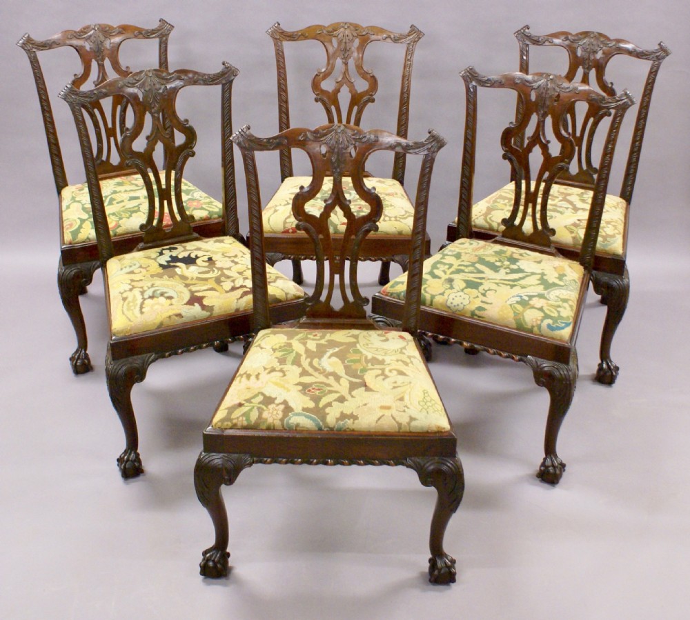 A superb set of 6 Chippendale period chairs