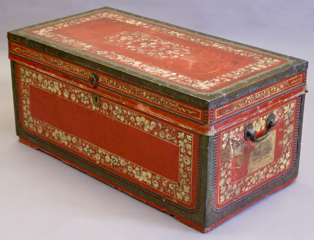 A leather and camphor, Chinese-Export Traveling Trunk View V