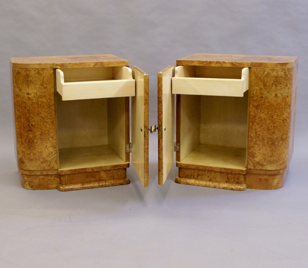 A fine pair of Art Deco bedside cabinets View IV