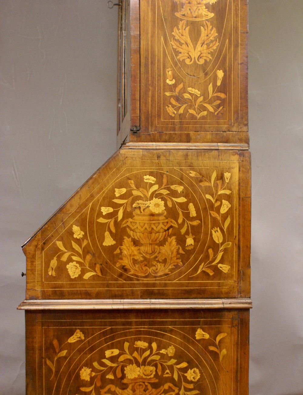 18th century Marquetry bureau bookcase View VI