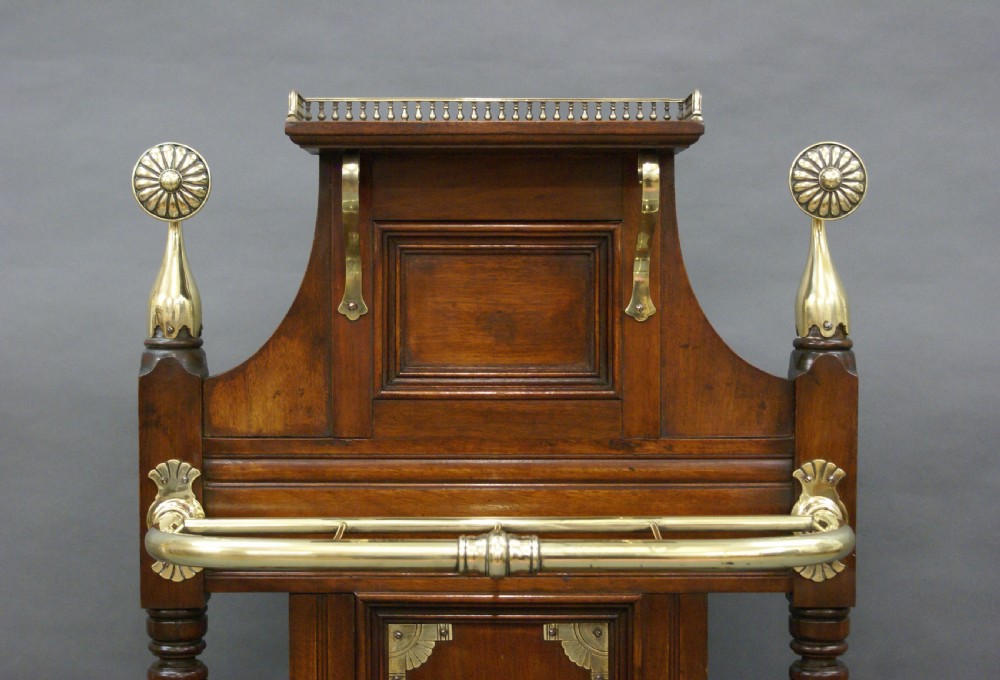 A James Shoolbred & Co stick stand View II